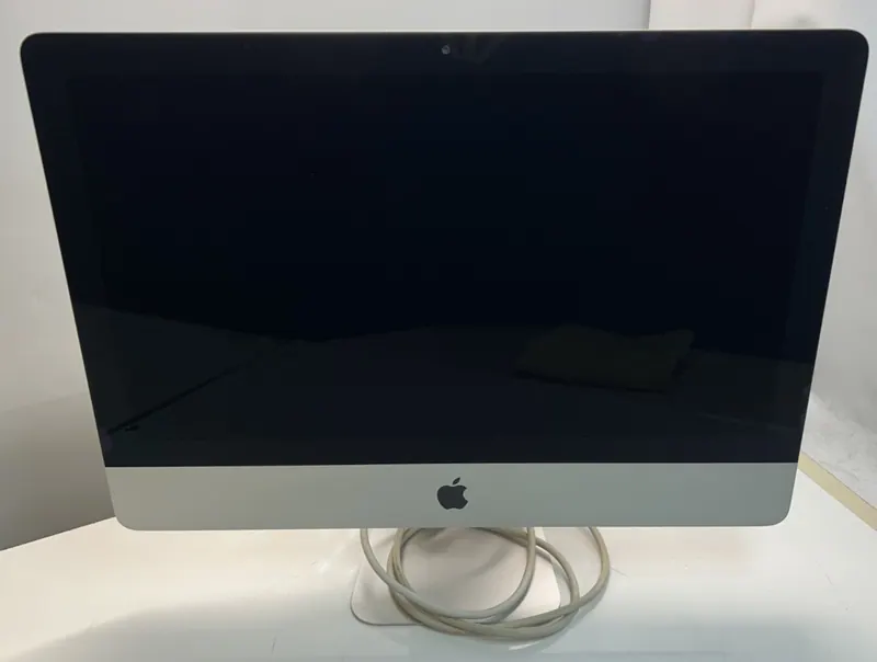 Apple iMac A1418 2012 21.5" i5-3470S @ 2.9 GHz | 8 GB RAM | 1TB HDD. Used.